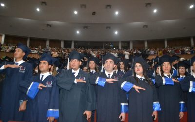 Se Gradúa la Generación 2020-2024 del IT de La Paz